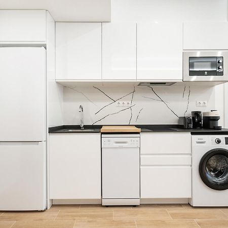 Apartamento Unico En Gran Via Apartman Madrid Kültér fotó